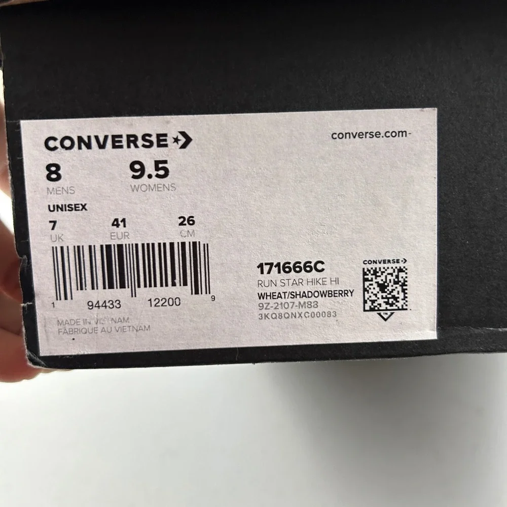 Converse Run Star Hike Hi Boots Women 7 Wheat Leather Waterproof 172348C